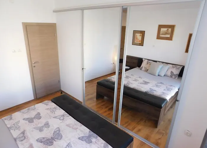 Jacky / Sea View * Makarska