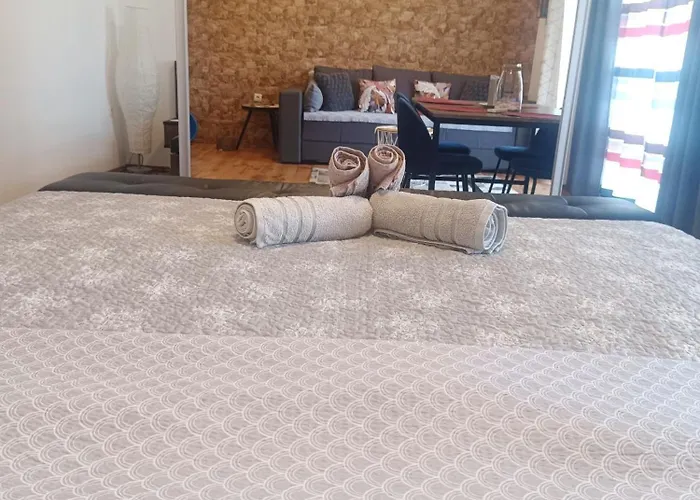 Jacky / Sea View Apartman